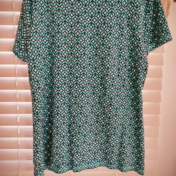 T by Talbots Women’s L Green Blue Geometric Print Short Sleeve Knit Top Cotton - Picture 7 of 7